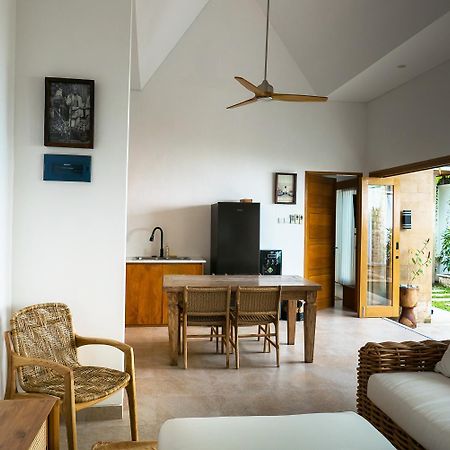 Puspa Ayu Villas & Apartments กูตา ภายนอก รูปภาพ