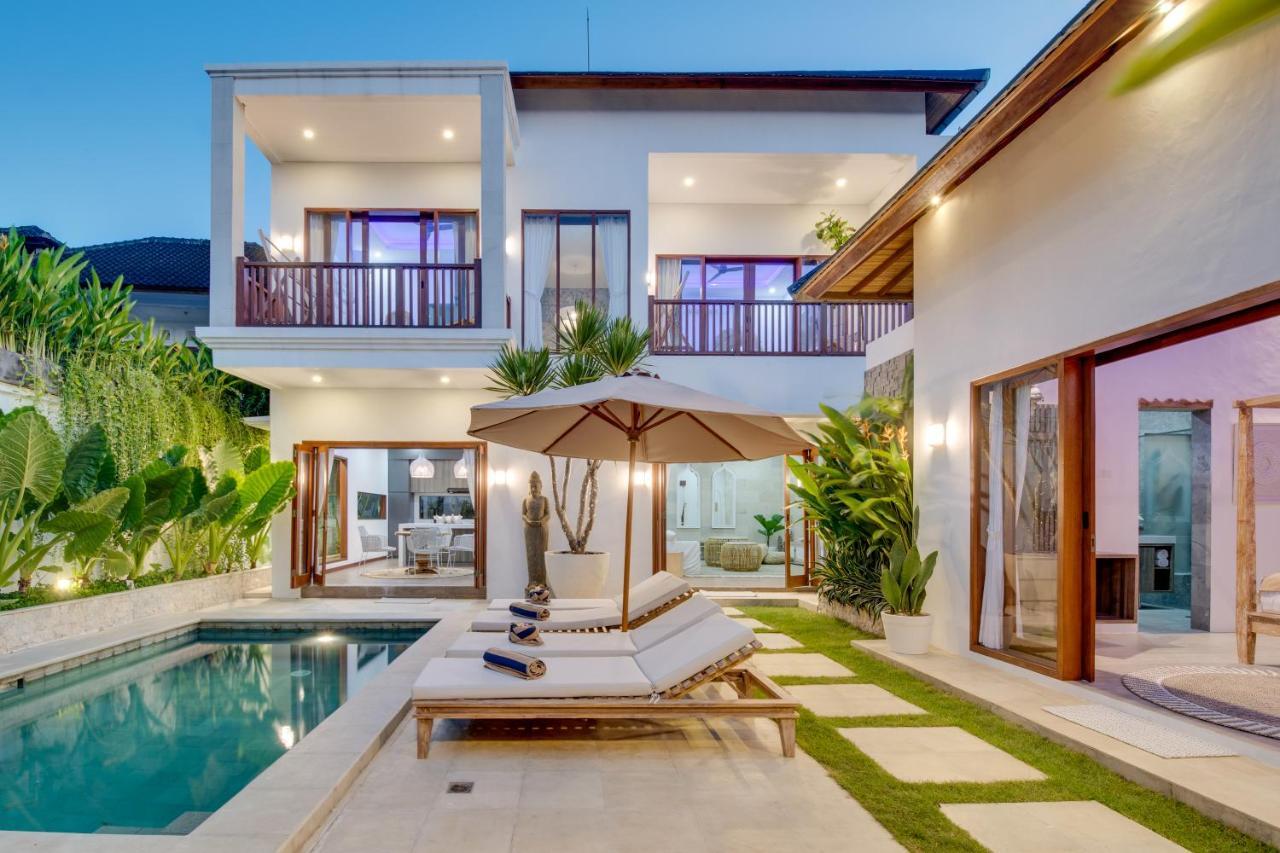 Puspa Ayu Villas & Apartments กูตา ภายนอก รูปภาพ